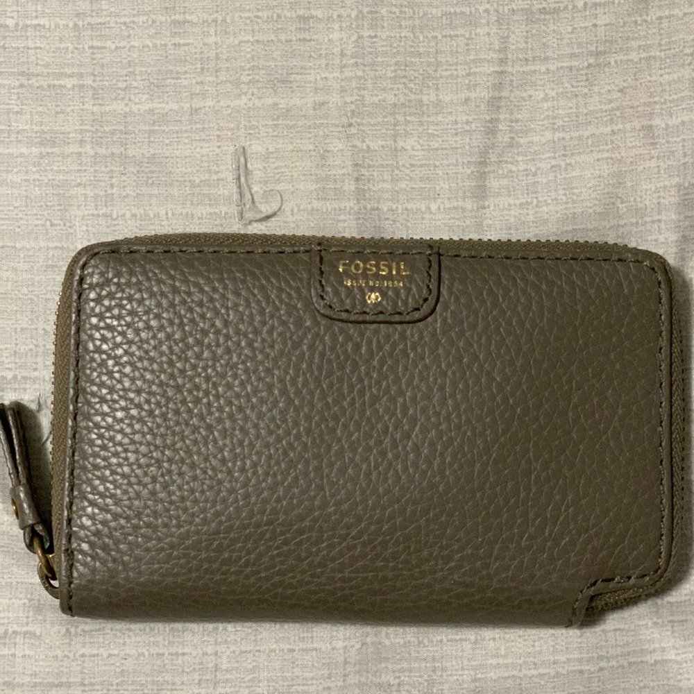 Fossil Wallet